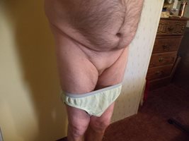 A sub slut bottom , for a dom .lil panty to wear
