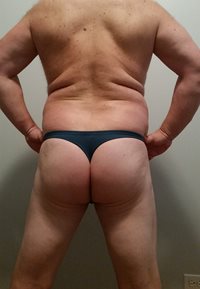 Rear shot...lost a few pounds recently.
