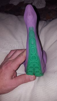 my favorite toy..tako from bad dragon