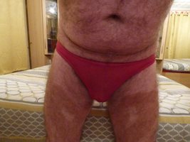 RED BRIEF