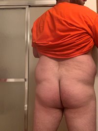 Use my ass as you please I'm a horny chubby bear looking to get it rough I'...