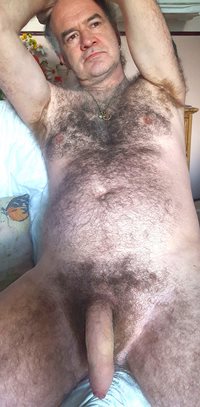 So who wants th o cum in my pubes? 😉