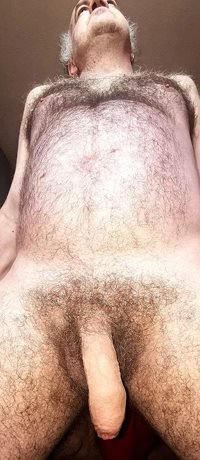 So who would like to give my pubes a brush and trim? 😉😉