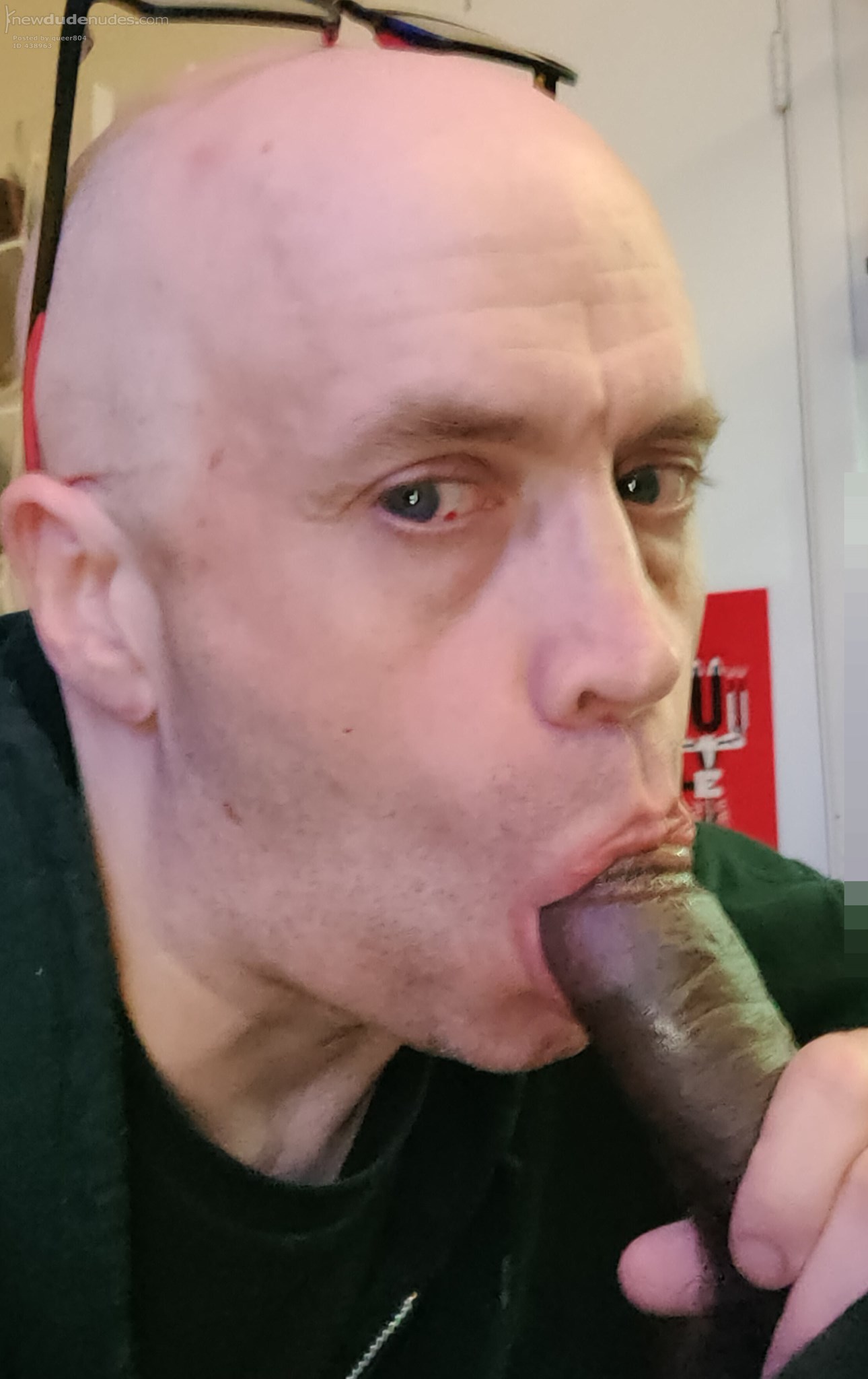 35bm, walked in the door and immediately proceeded to push his fat cock bet...