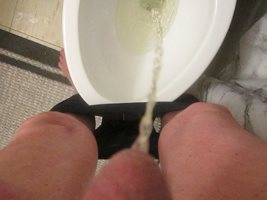 just taking a piss ,love to watch others as well, send any videos 