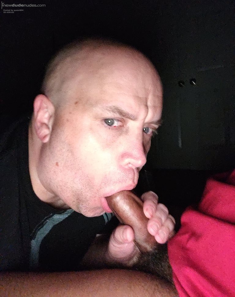 18bm, big afro, snuck me into an empty appt unit where he laid back and let...