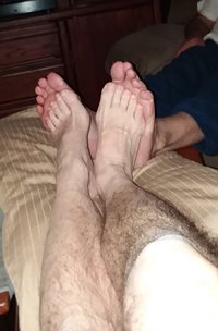 My husbands feet are bigger than mine!