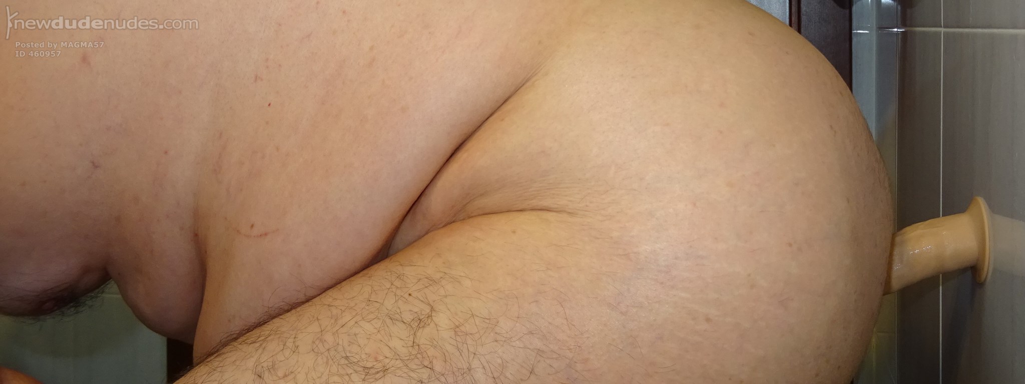 With the suction cup on the wall it is wonderful