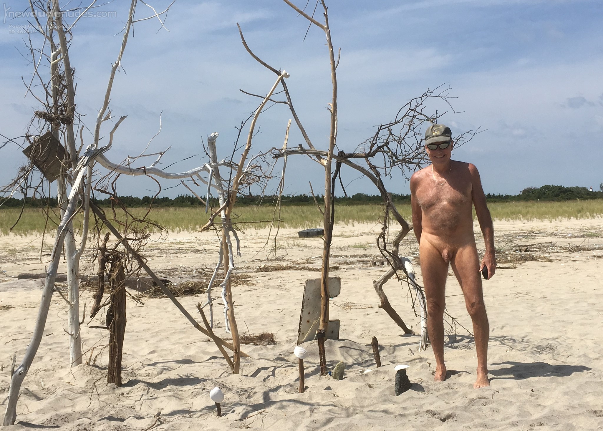 At my favorite nude beach this weekend, November 2 yes there is some shrink...