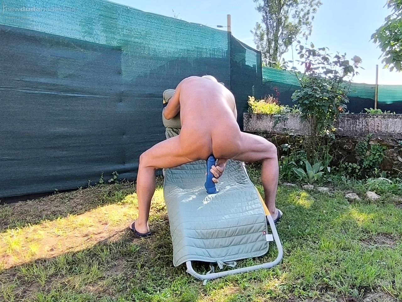 Je me donne du plaisir en tous lieux