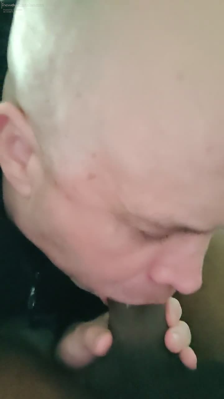 Got this gorgeous 20bm to feed me his bbc this morning. He first started nu...