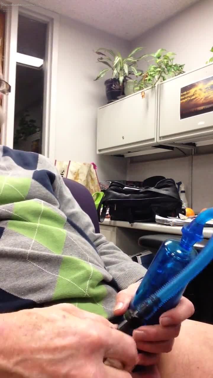 Hope you like pumping cock at work one morning