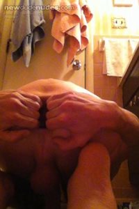 Skinny gay twink gapes his own ass