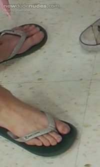 candid feet for wanks