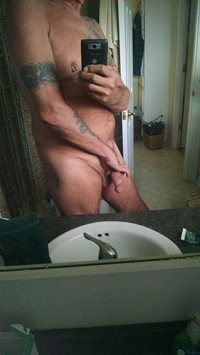 Anyone who wants to suck me let me know